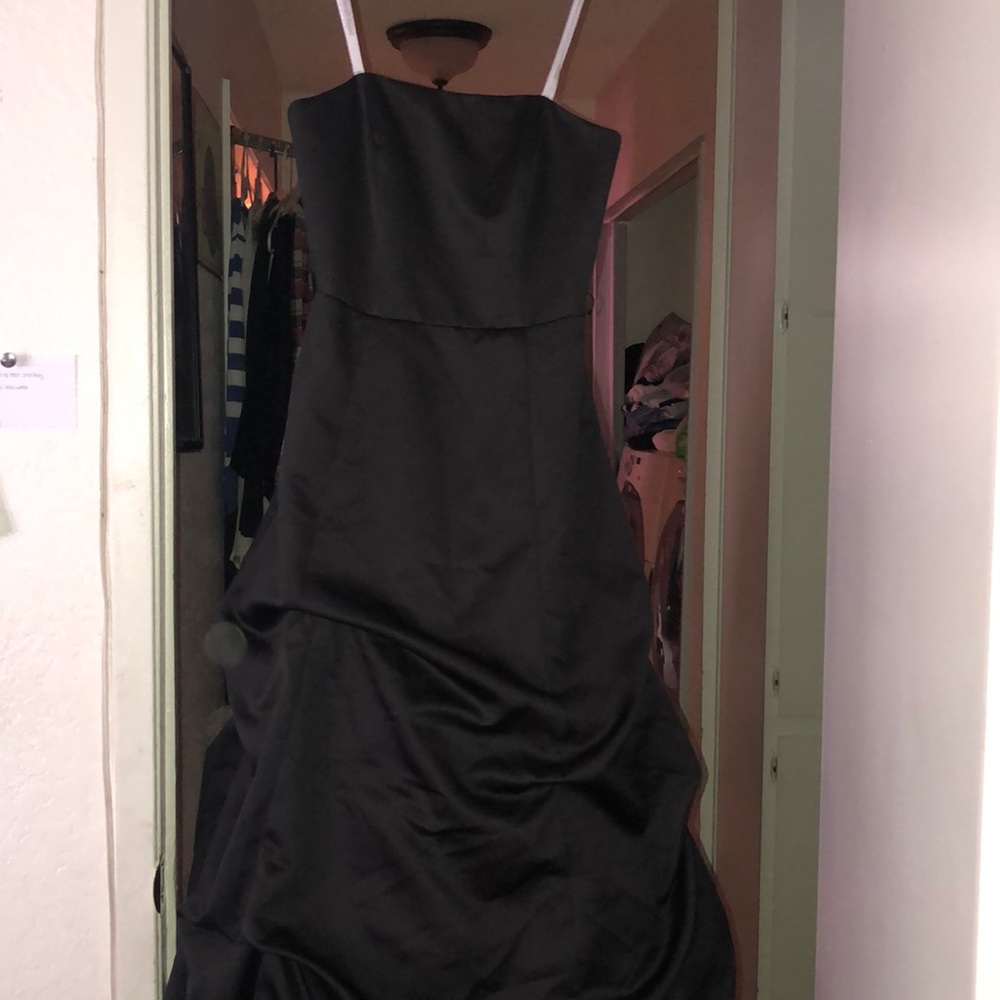 Black long strapless gown